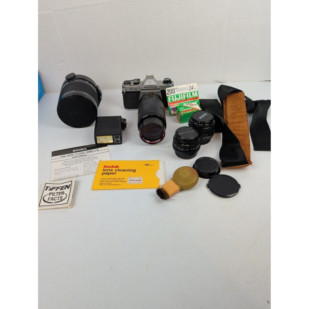 Pentax Asahi K1000 35mm Film Camera W/ 4 Lenses, Flash, Strap & Film